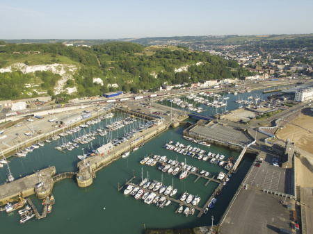 Port of Dover adds two new cranes - анонс